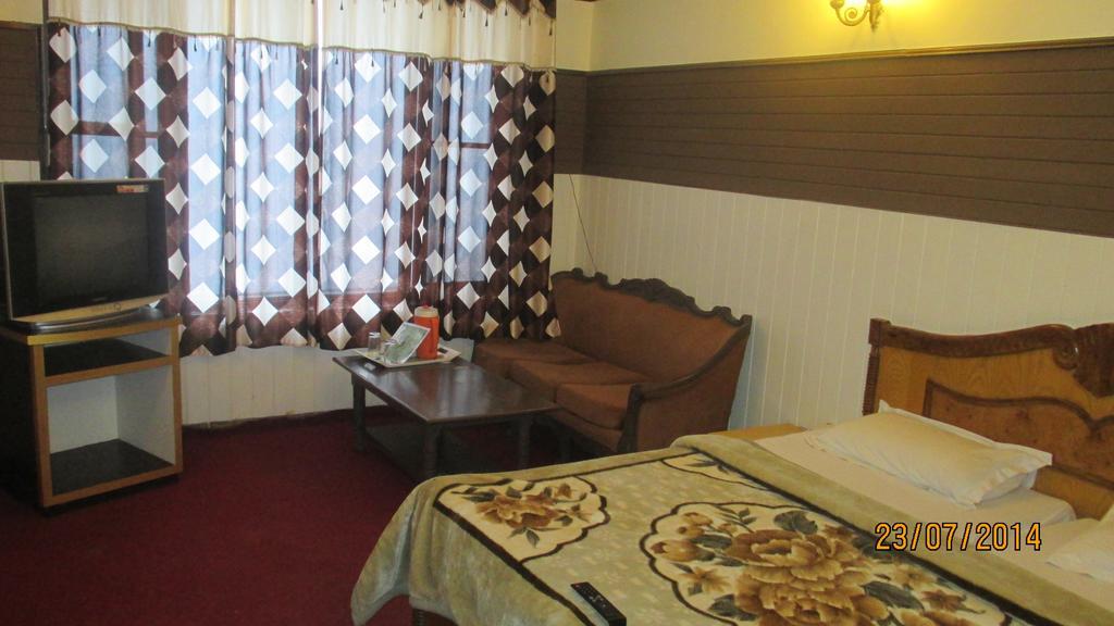 Hotel Bombay Palace Dalhousie Chambre photo
