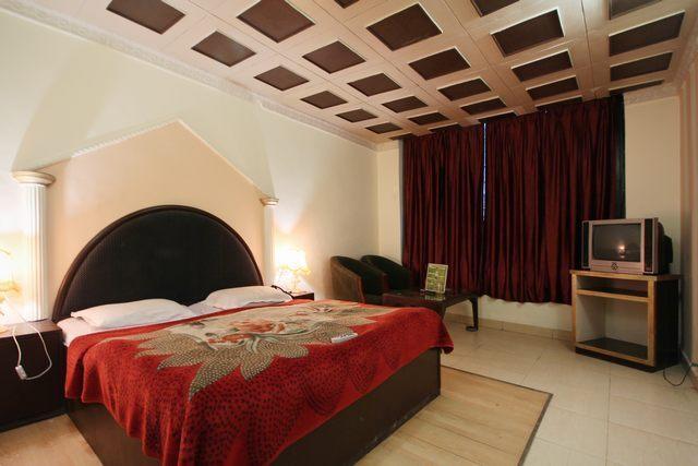 Hotel Bombay Palace Dalhousie Extérieur photo