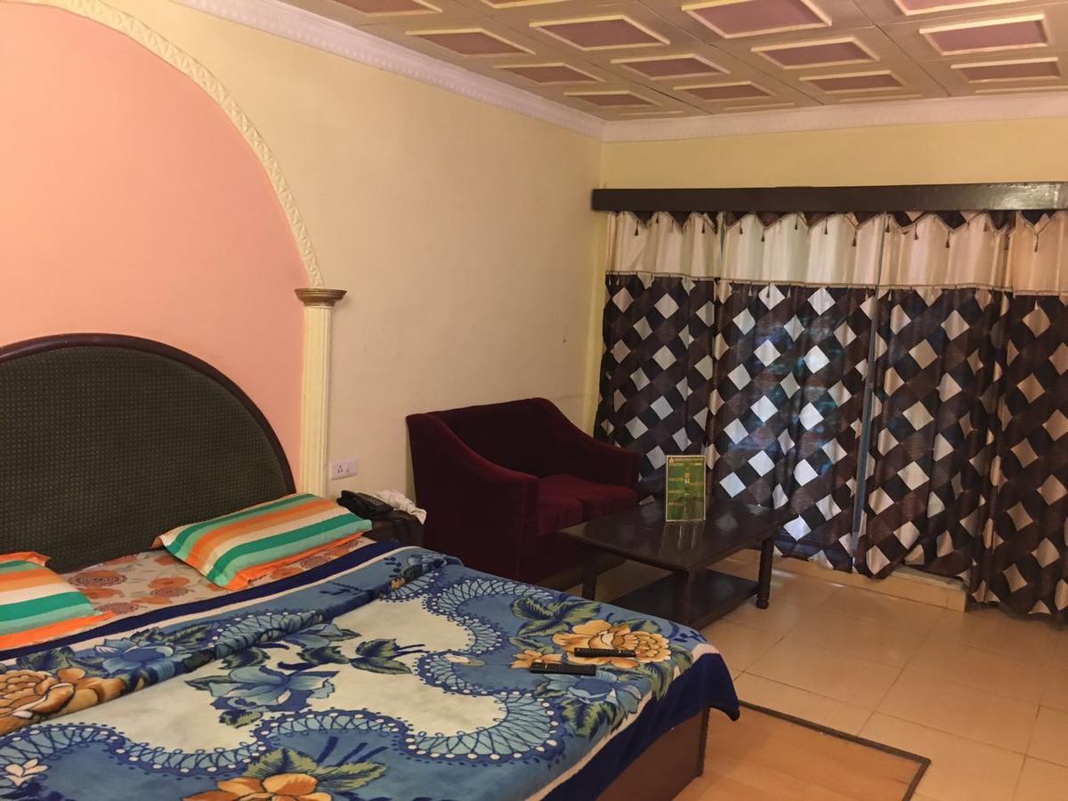 Hotel Bombay Palace Dalhousie Extérieur photo